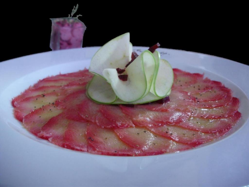 Hotel Restaurant Tivoli - Basel Airport Huningue Luaran gambar